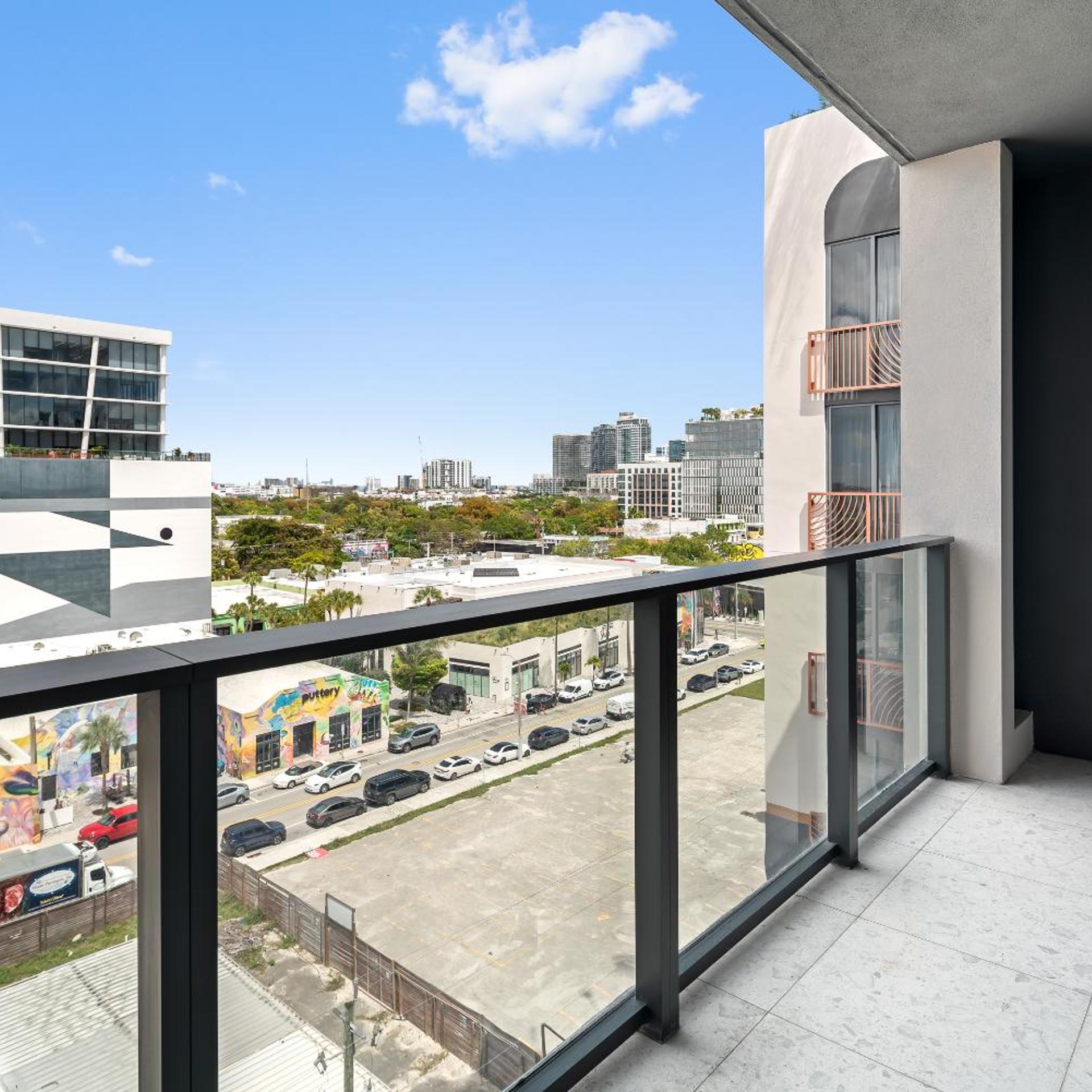 The 27 Wynwood 43/50