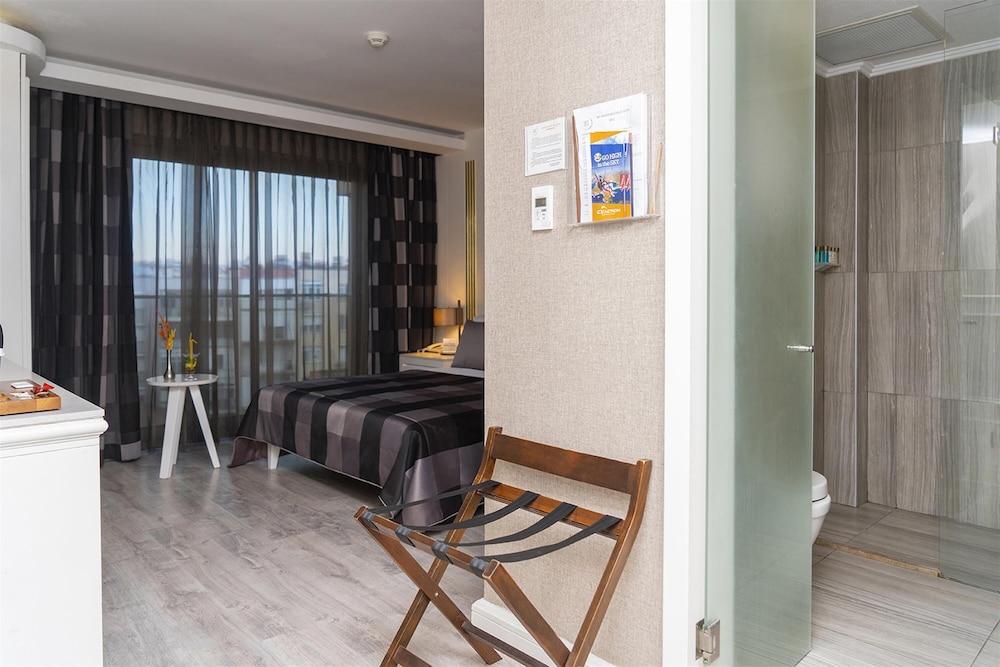 Sky Kamer Boutique Hotel 13/78