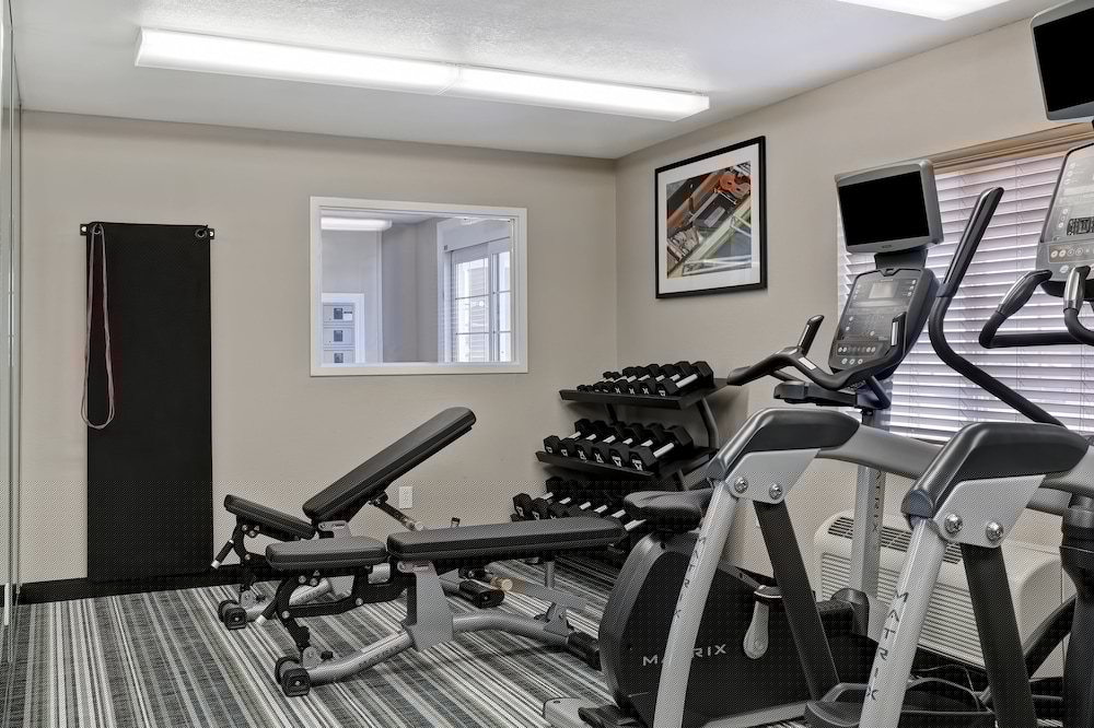 Candlewood Suites Indianapolis - South 36/77