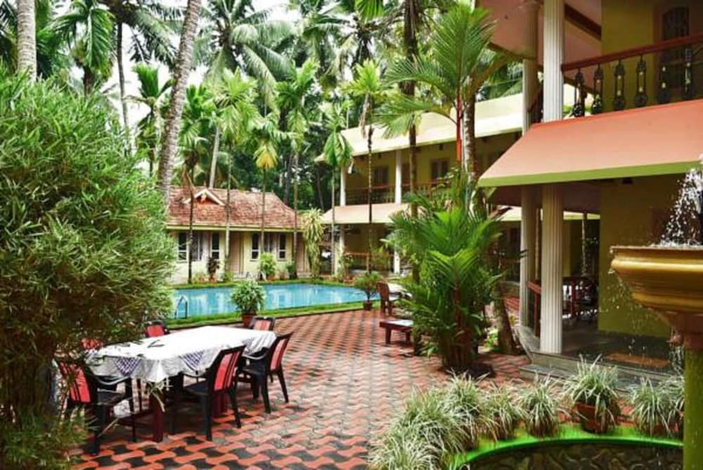 IDEAL AYURVEDIC RESORT AND NEW IDEAL PANCHAKARMA CENTRE 42/50