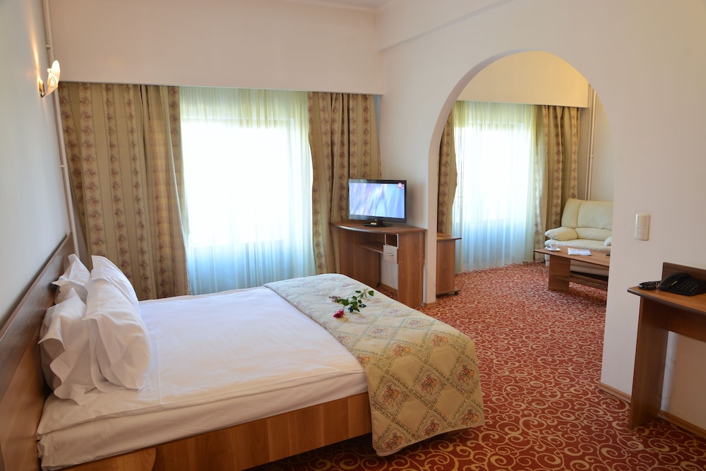 Hotel Central Ploiesti 16/69