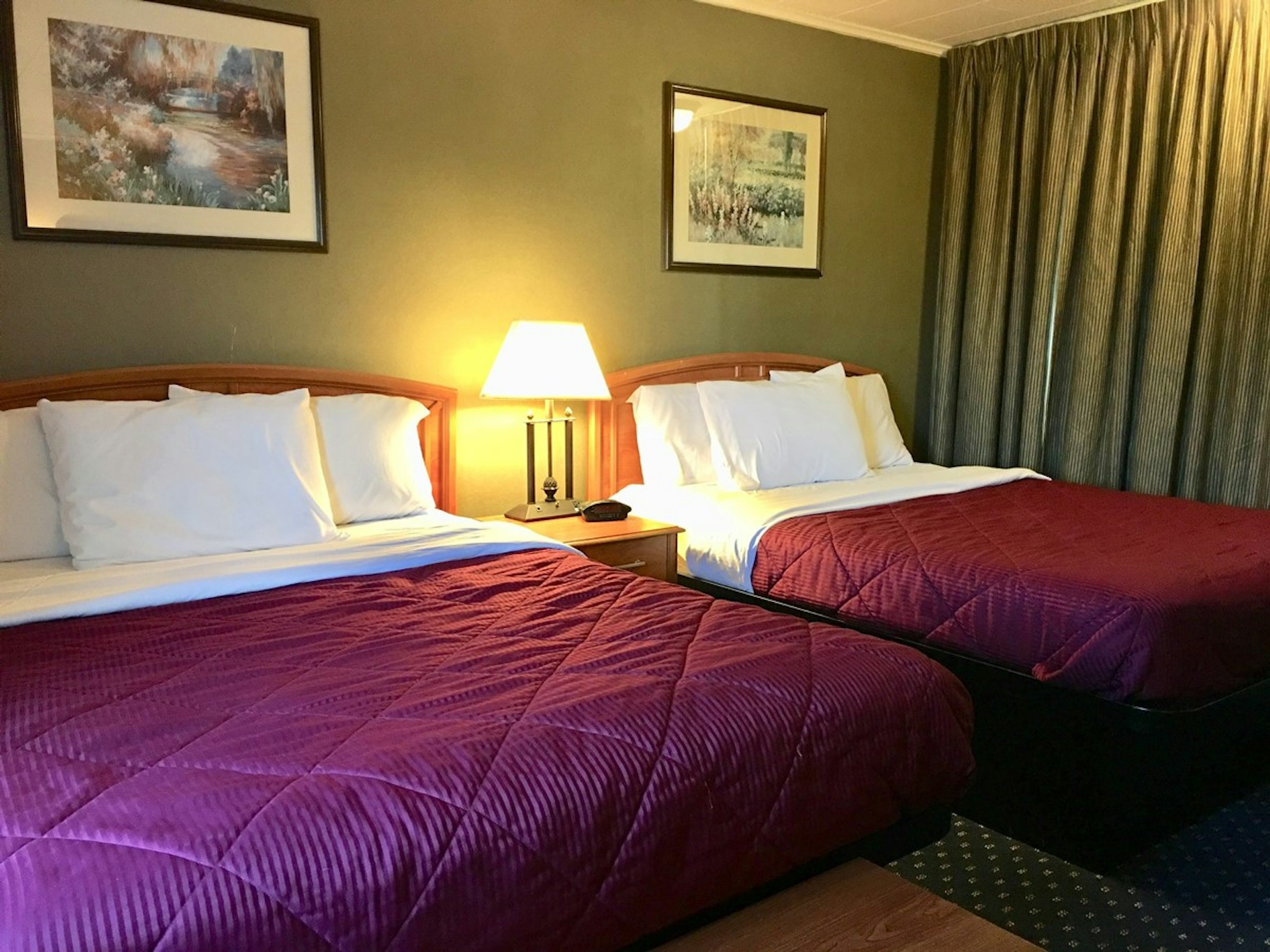Scottish Inns & Suites 2/14