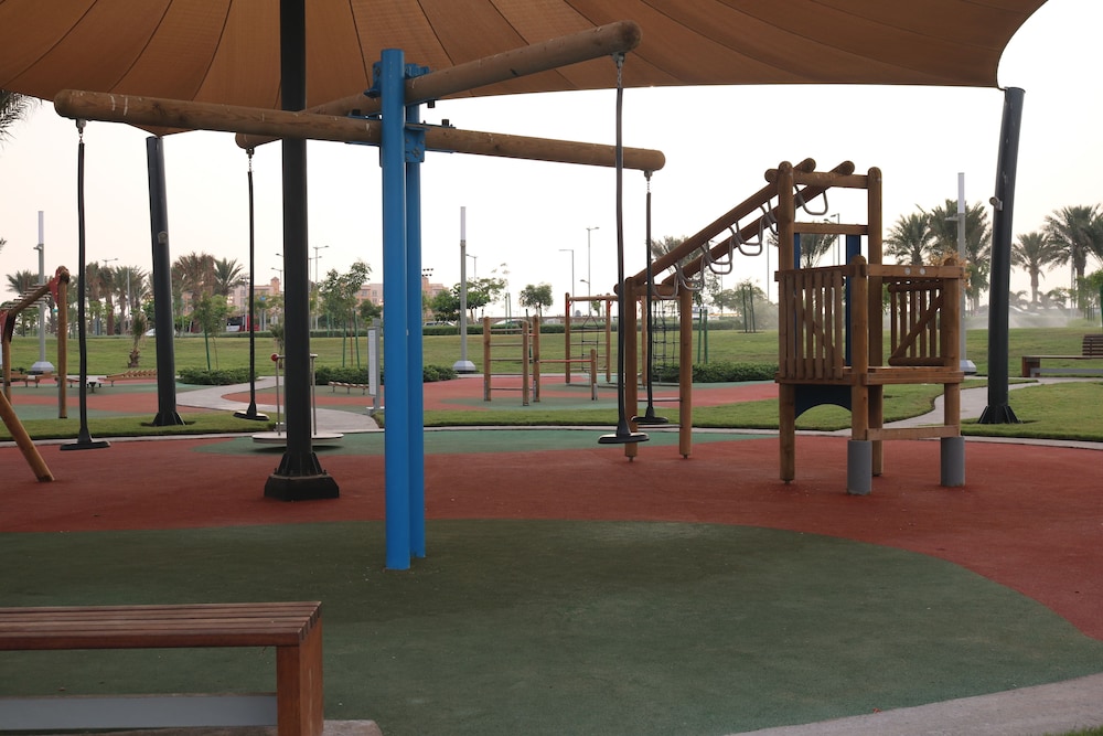 فندق البيلسان(Bay La Sun Hotel & Marina) 56/65