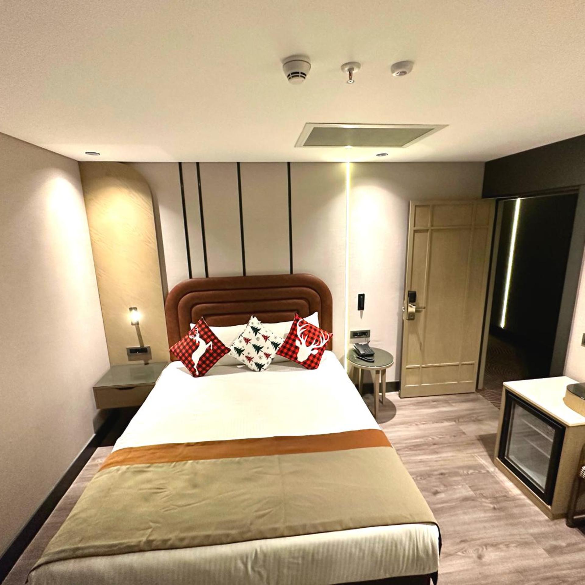 ECONOMY ROOM NO VIEW