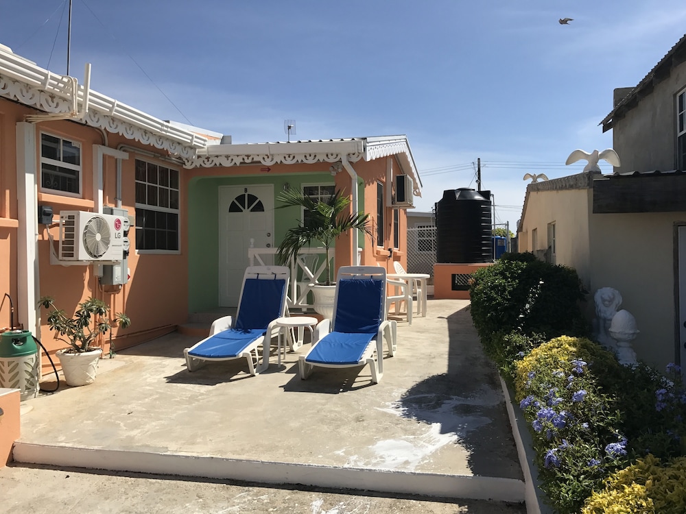 Hopeville Guest House Barbados 21/25