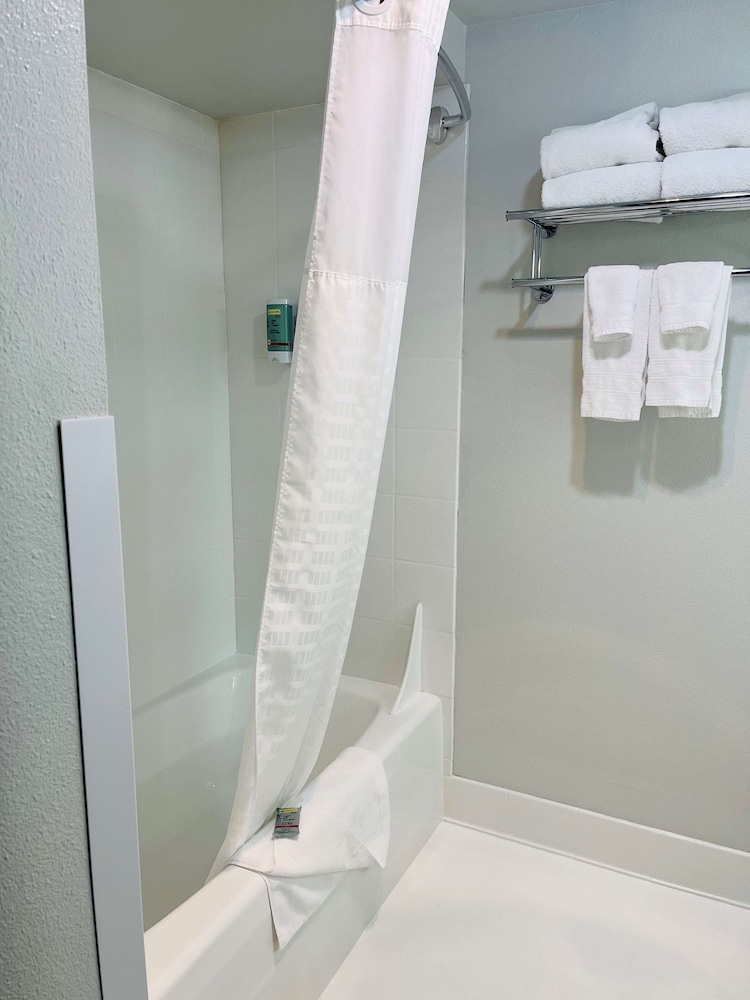 Best Western Portland West Beaverton 34/88