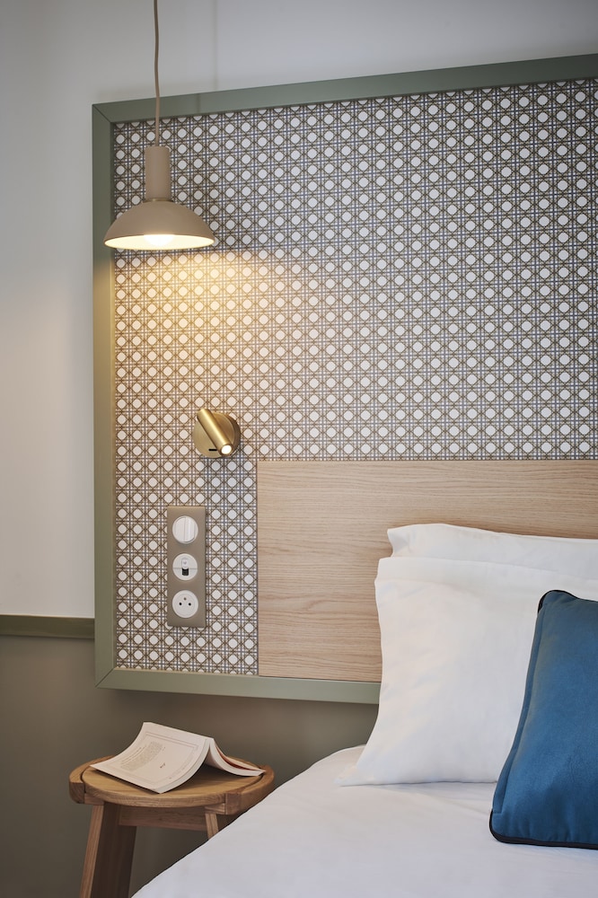 Hotel Cervantes By Happyculture 37/58