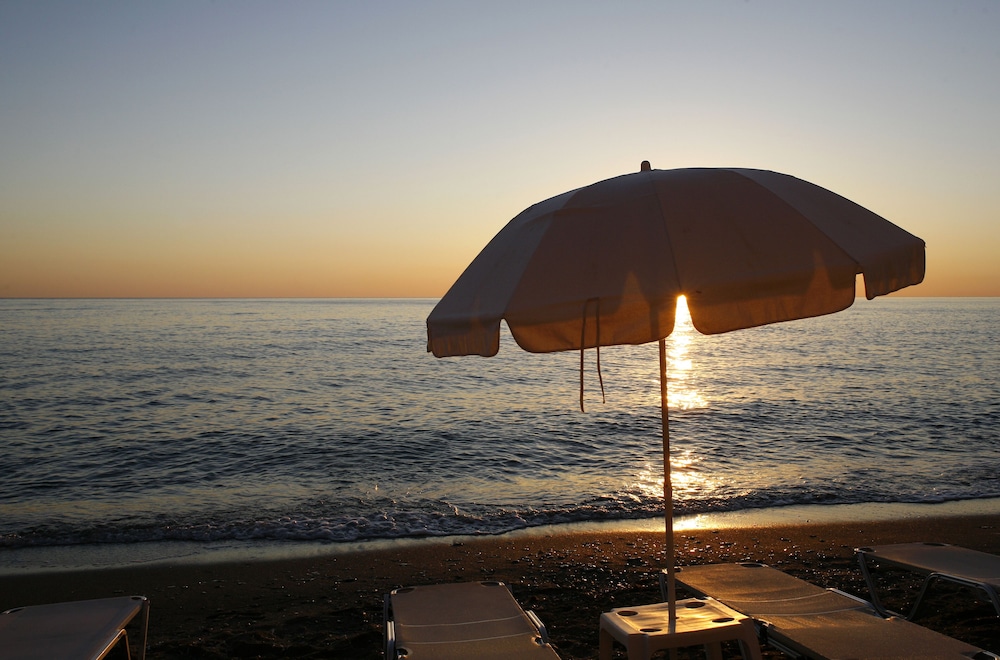Glaros Beach Hotel 42/50