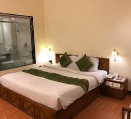 Nand Residency