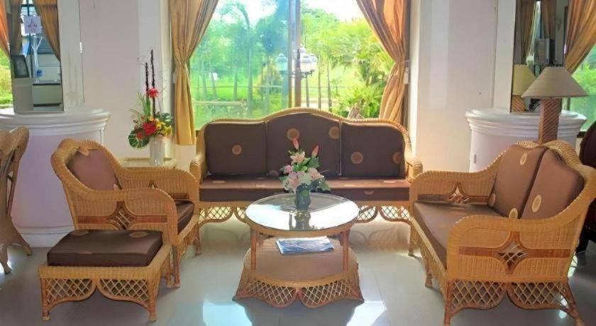 Phitsanulok Orchid Hotel 32/50