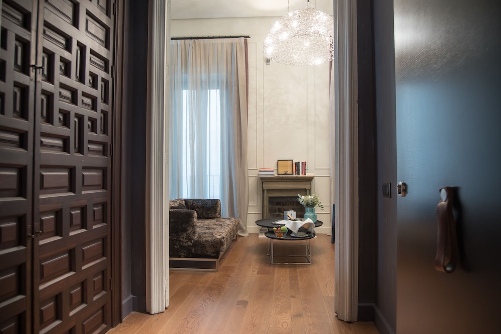 CoolRooms Palacio Villapanes 5 GL 38/65