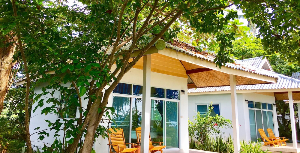 Koh Mook Riviera Beach Resort 3/50