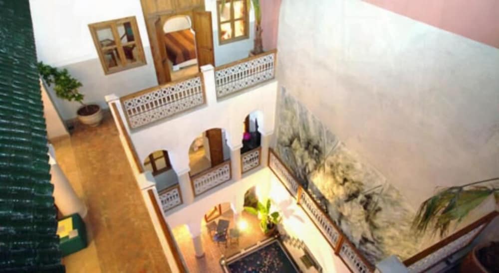 Riad Chalymar 36/39
