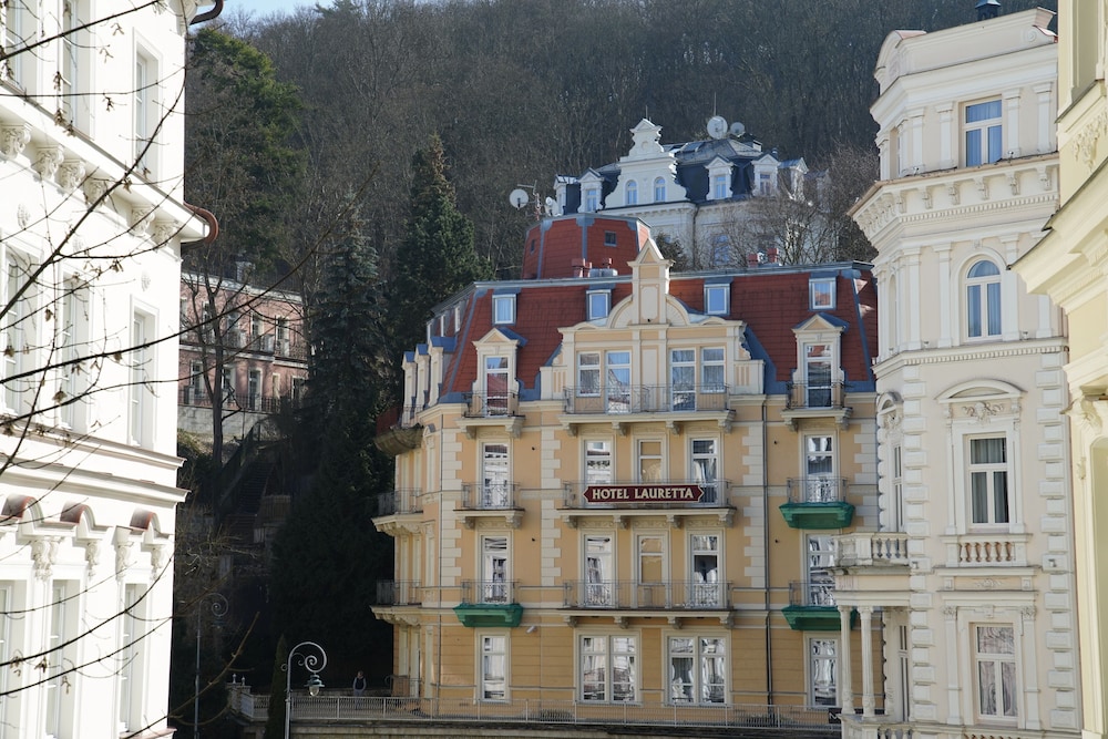 Spa Lauretta Hotel 3/40