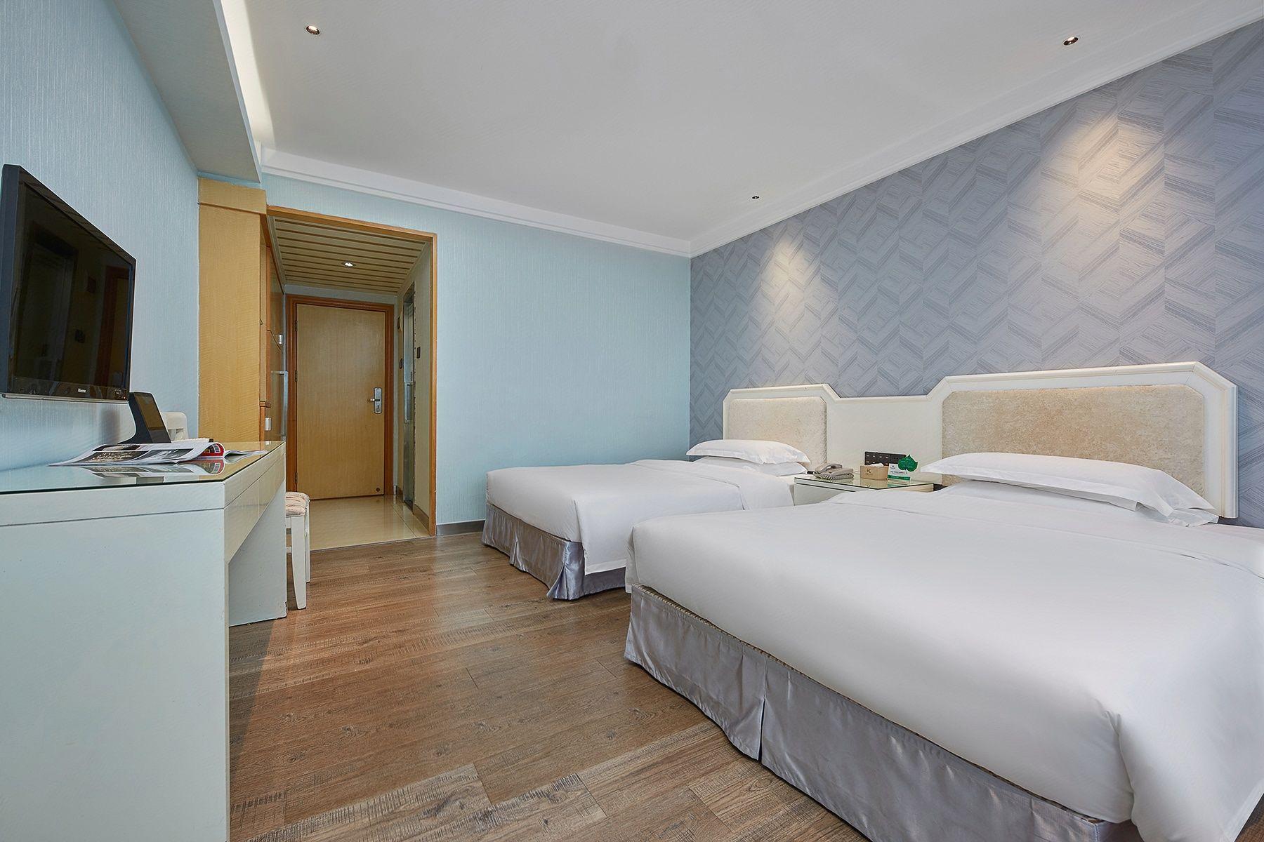 Comfortable, Twin Beds