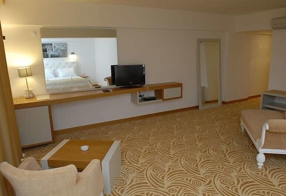 Egge Hotel 17/24