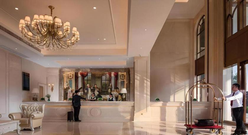 Venus International Hotel 11/58