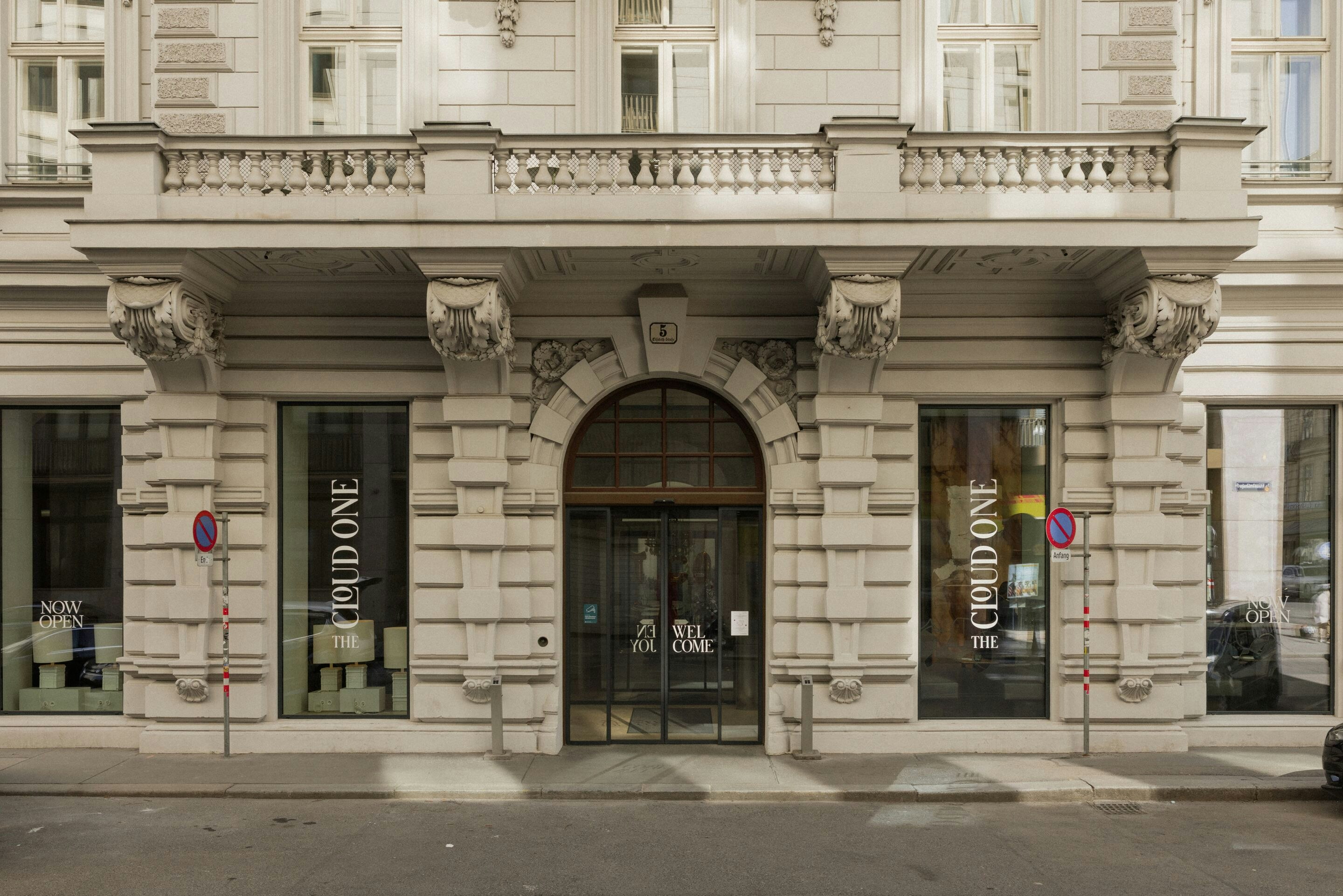 Motel One Wien-Staatsoper 3/50
