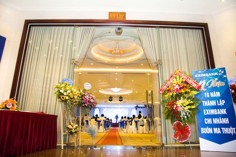Hai Ba Trung Hotel & Spa 3/38