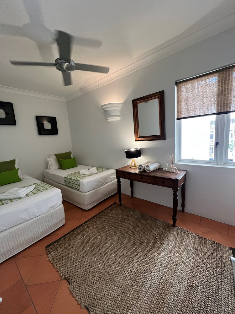 Beachview Apartments at Villa Paradiso 11/50