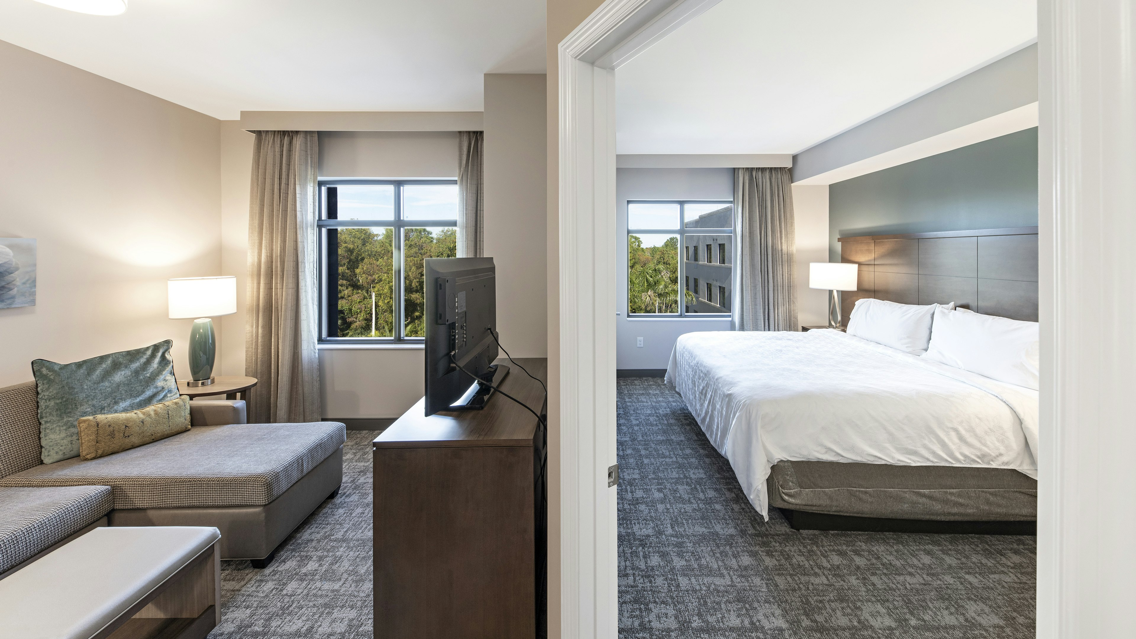 Staybridge Suites Naples Marco Island 18/75