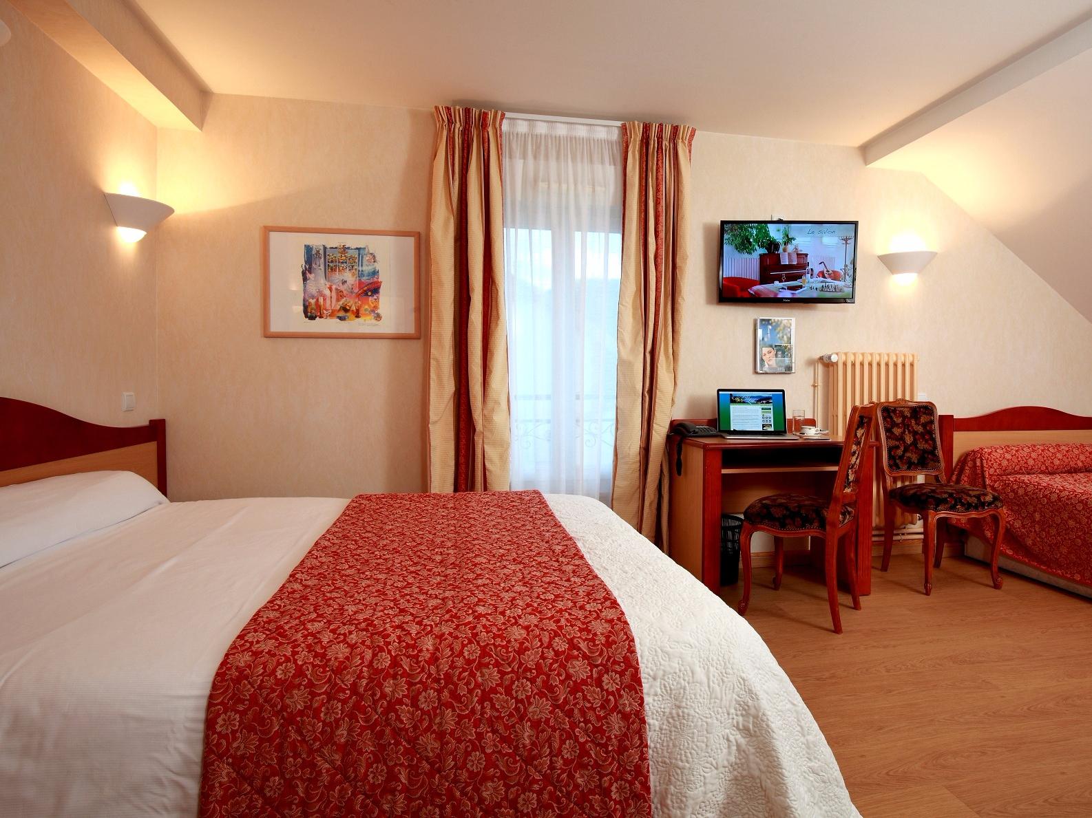 Logis Hotel des Lacs 2/15