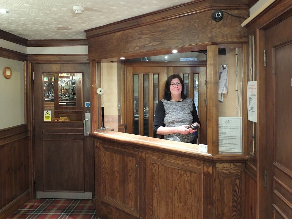 Ferry Inn 7/50