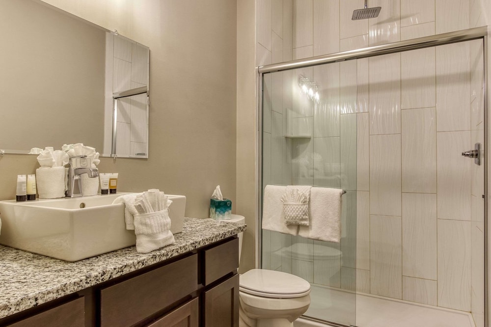New Hotel Collection Smoky Mountains 46/50