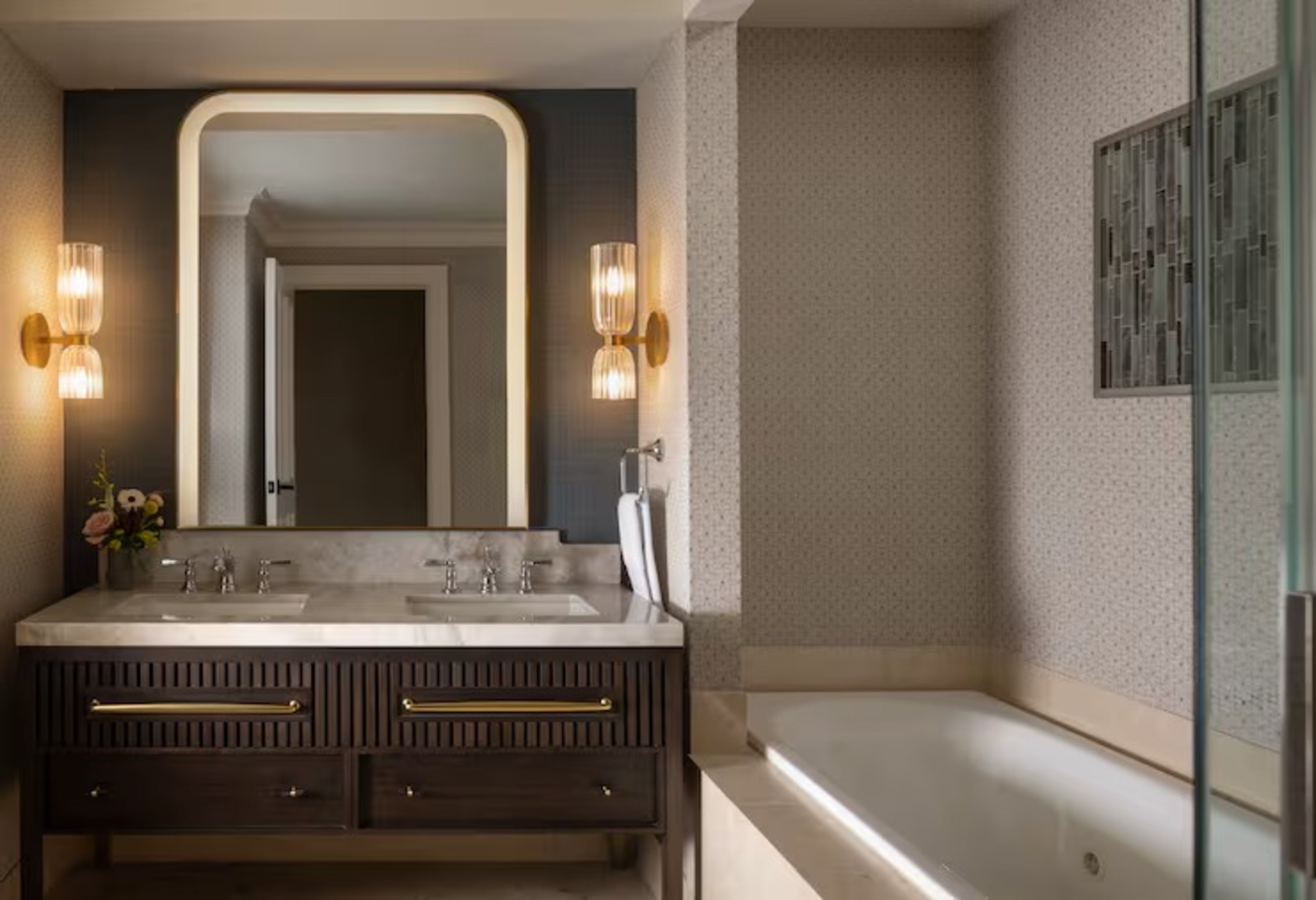 1 Bedroom, Suite, Villa, King Bed, Patio, Signia by Hilton La Cantera Resort & Spa 2/3