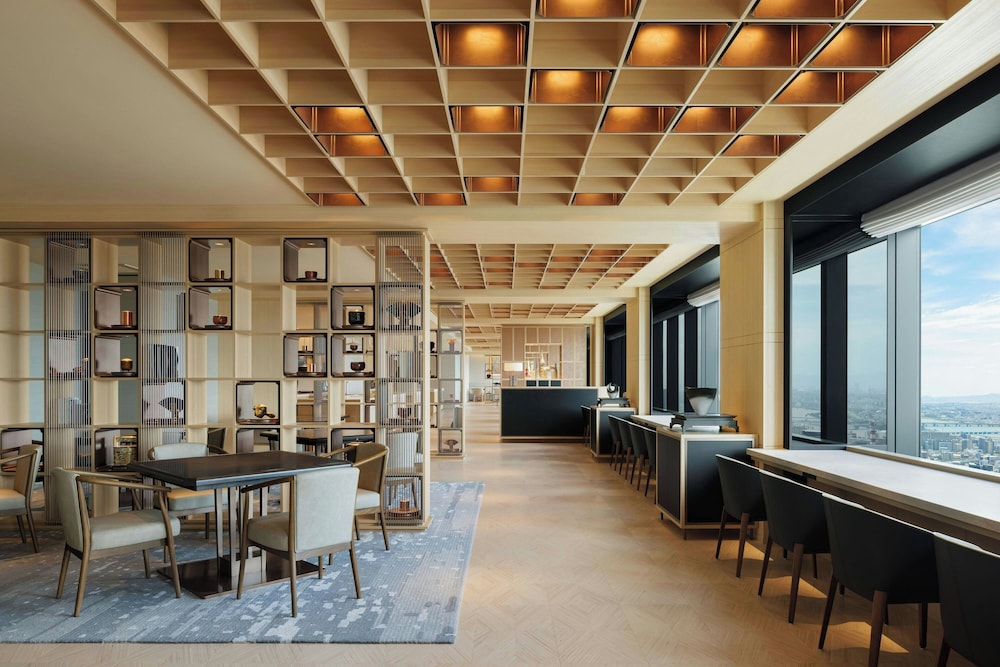 THE OSAKA STATION HOTEL, Autograph Collection 30/46