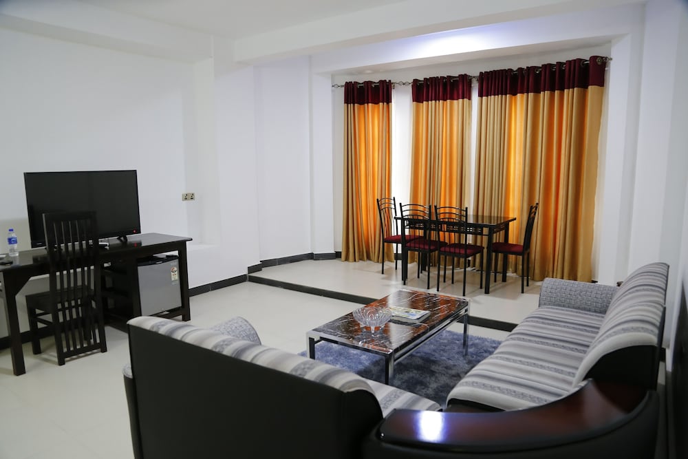 Ananthi Hotels 11/18
