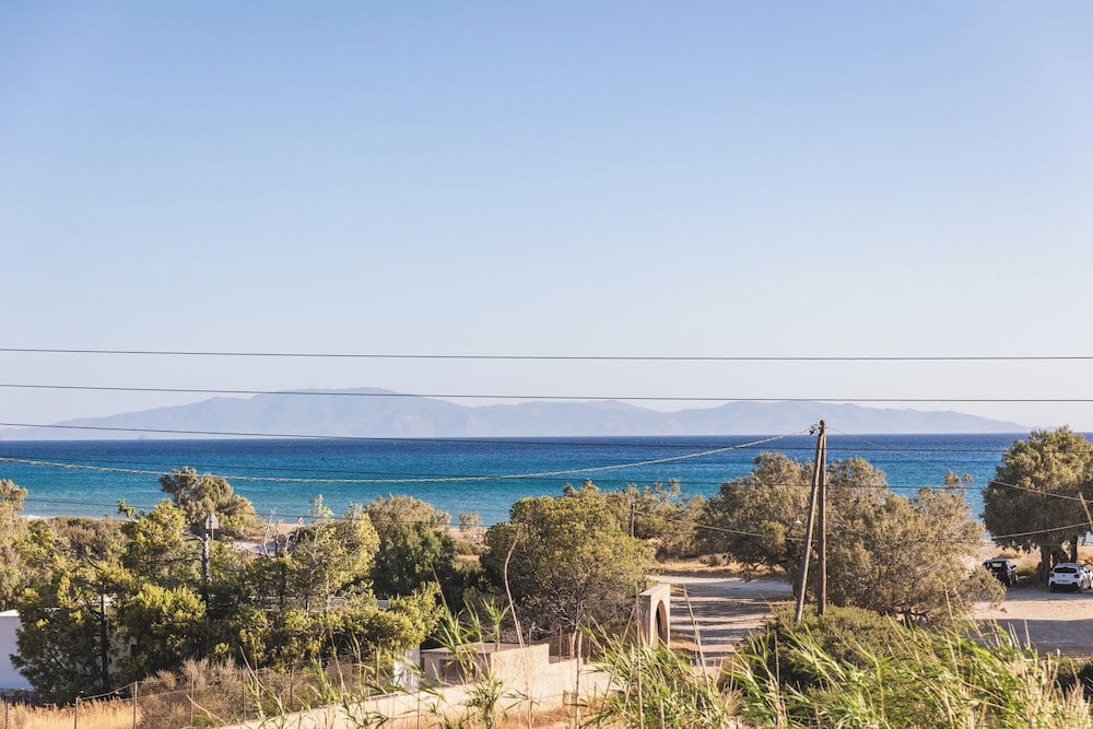 Axopetra Boutique Hotel 117/124