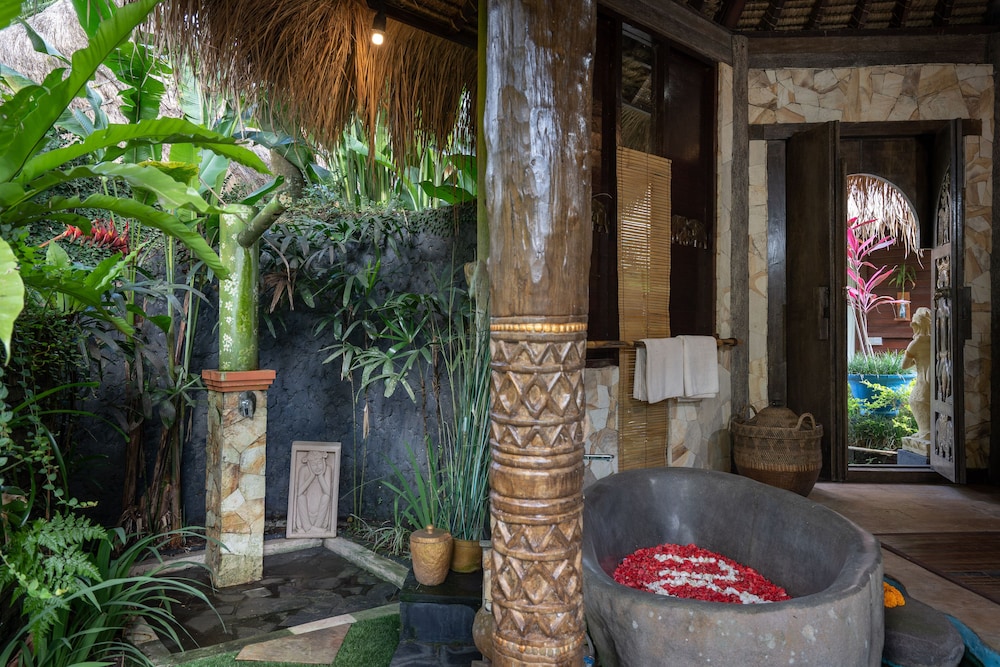 Villa Kupu-Kupu 5/28