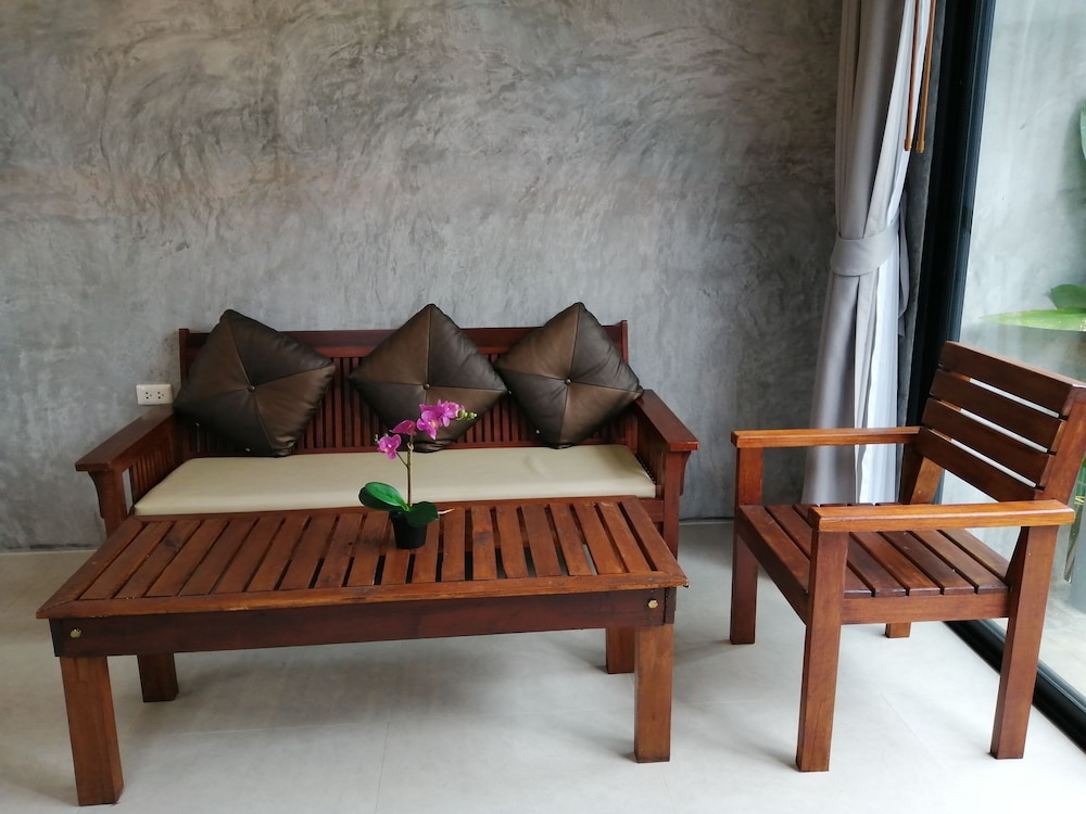 JR Place at Klong Muang Beach Krabi 25/50