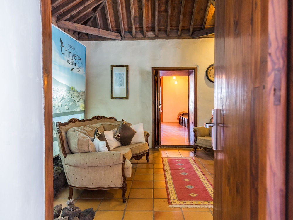 La Casona Del Patio 48/70