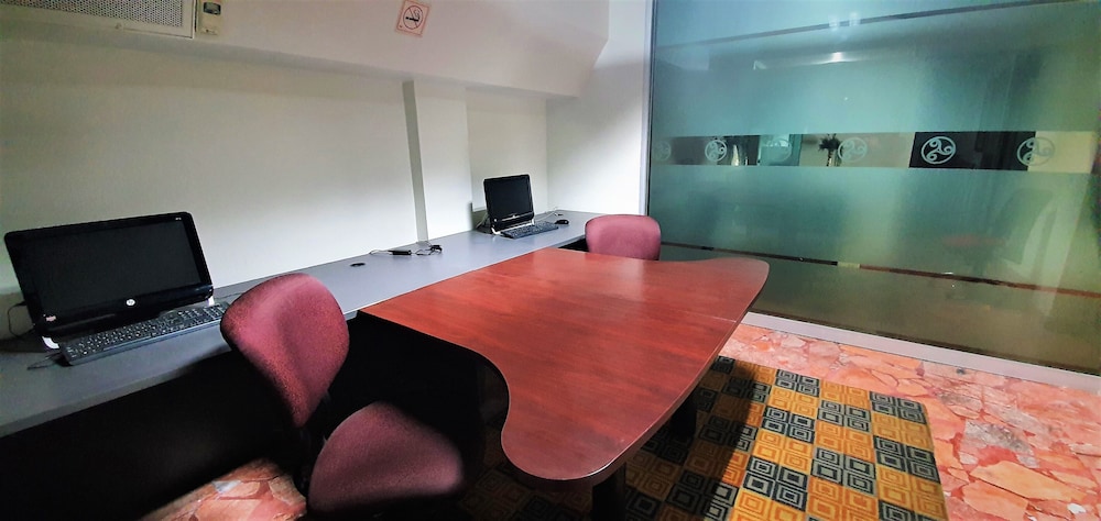 Hotel Colon Plaza Business Class 14/21