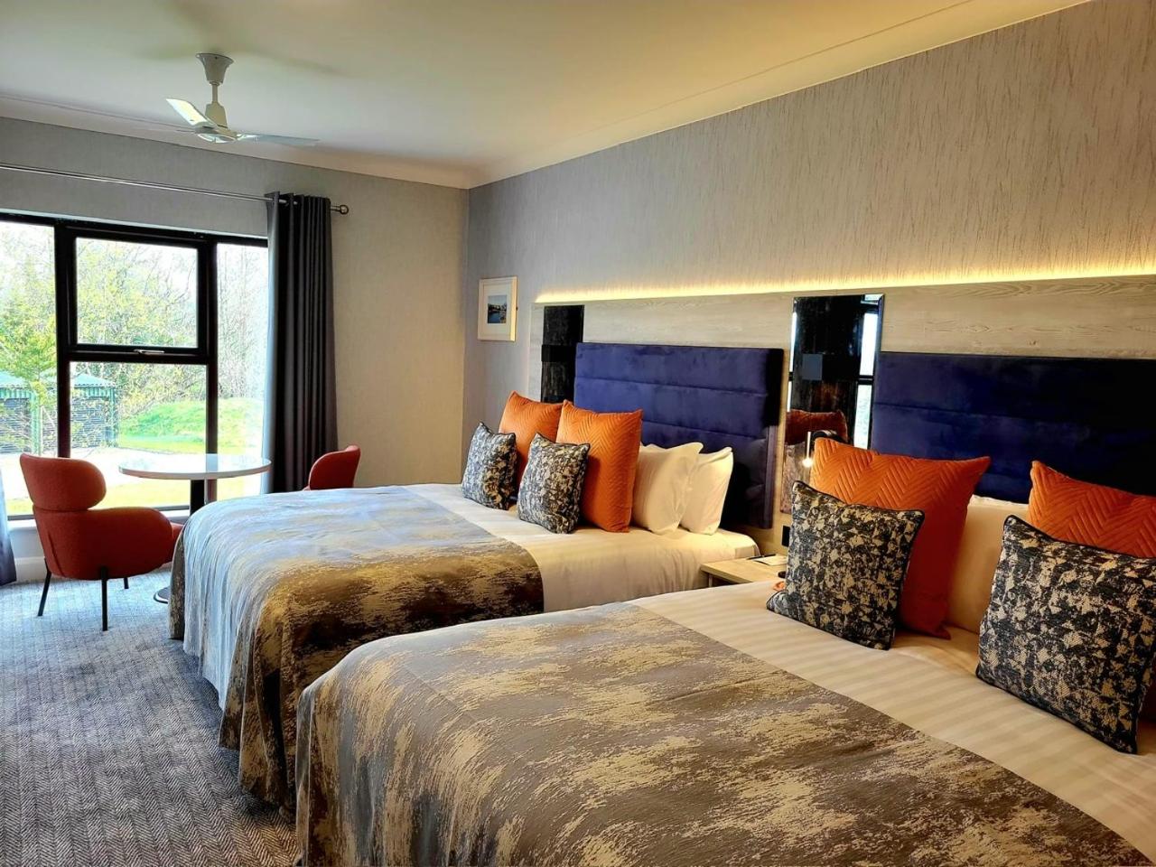 غرفة تنفيذية بسرير كينج، MILL PARK HOTEL 6/10
