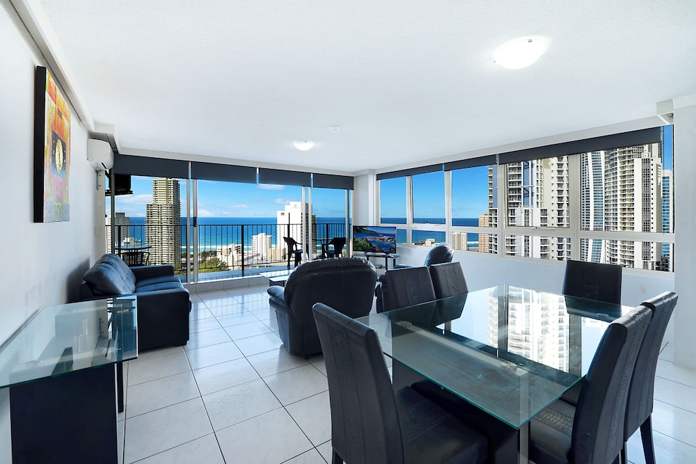 Condor Ocean View Apartments 53/74