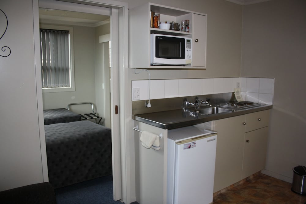 Ashbury Park Motel 24/27