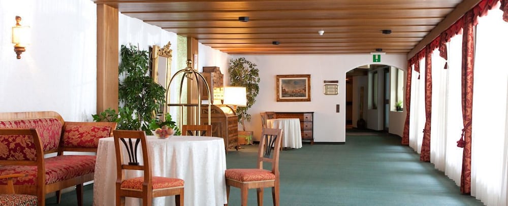Grunerbaum Hotels 55/69