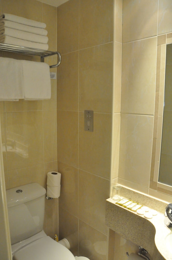 Olympic House Hotel 13/51