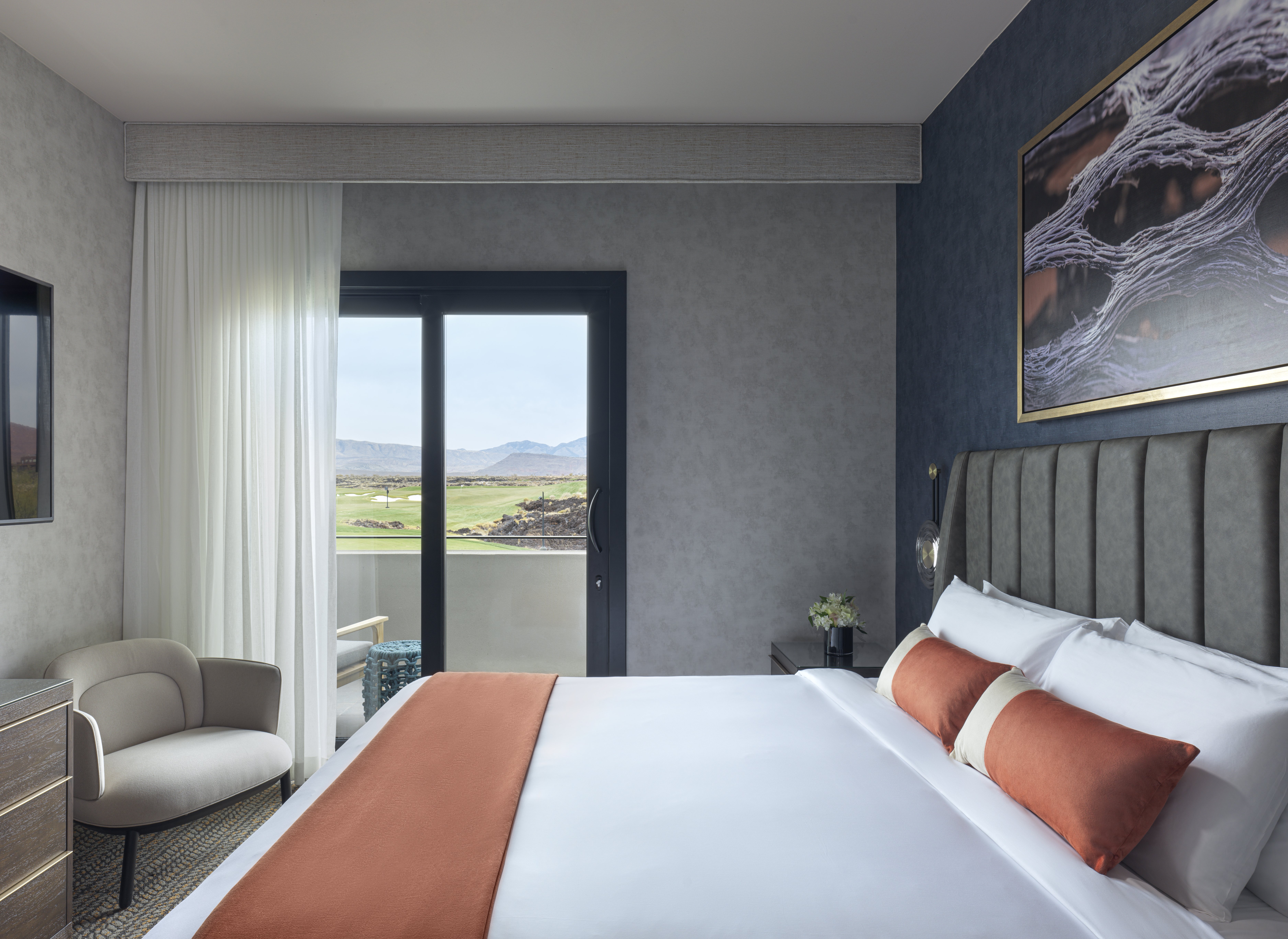 Black Desert Resort 18/40
