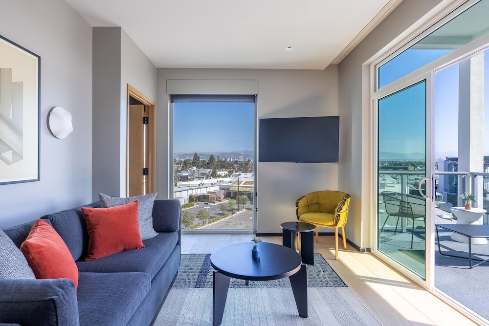 The Shay a Destination by Hyatt 36/50