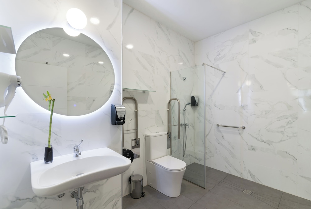 Apartamentos Roisa Centro 68/72