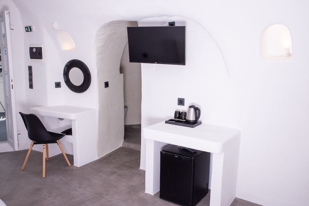 Georgis Apartments 35/50