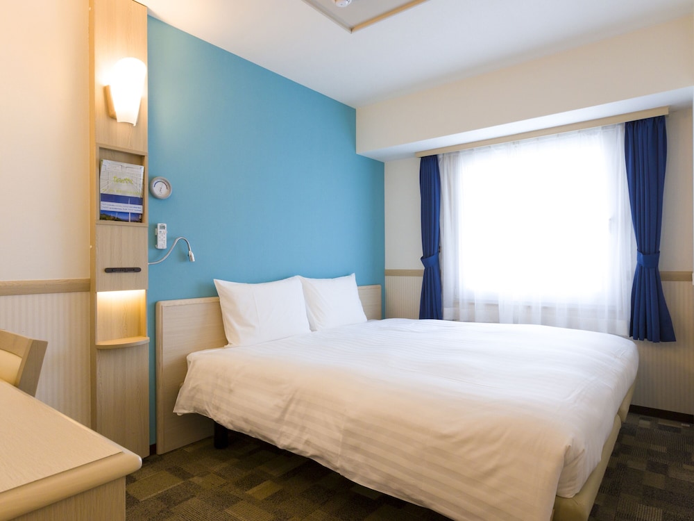 Toyoko Inn Biwako-Sen Minami-Kusatsu-Eki Nishi-Guchi 16/36