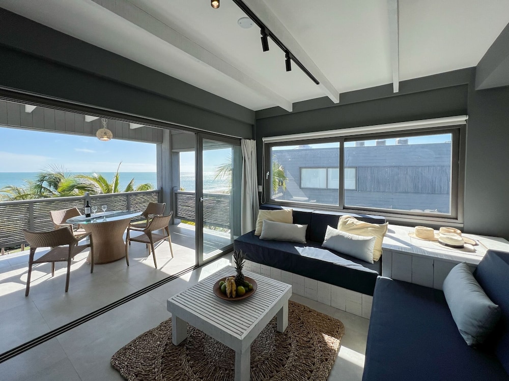 Club de Mar Condo Hotel 28/50