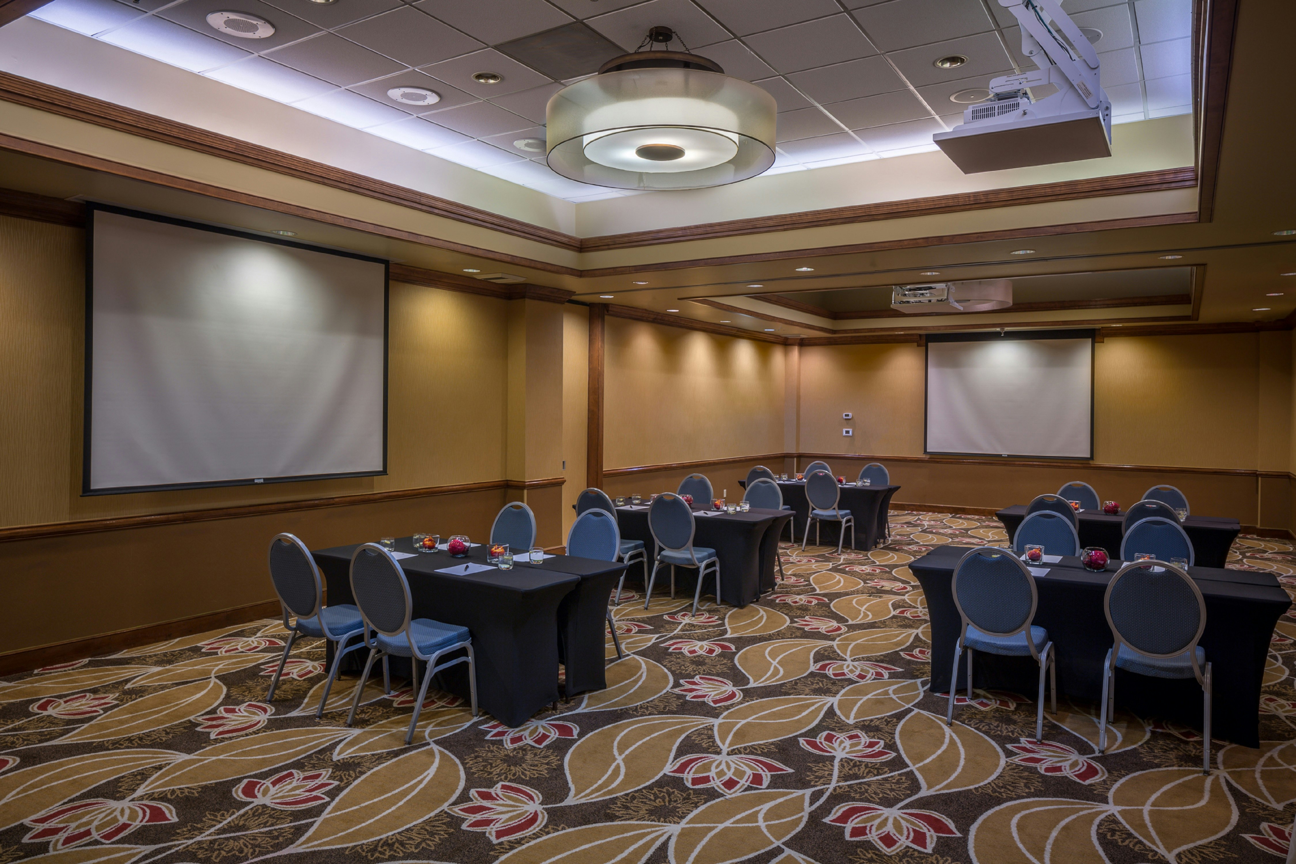 DoubleTree by Hilton Hotel Asheville Biltmore 53/68