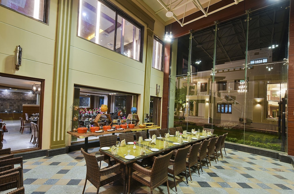 Lariya Resort 42/53