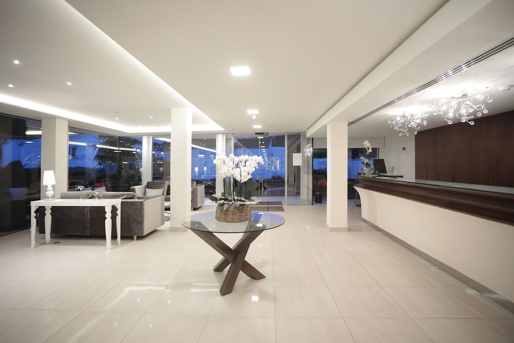 La Pergola Aparthotel 13/60